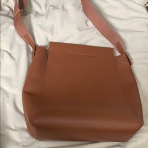 Everlane form bag